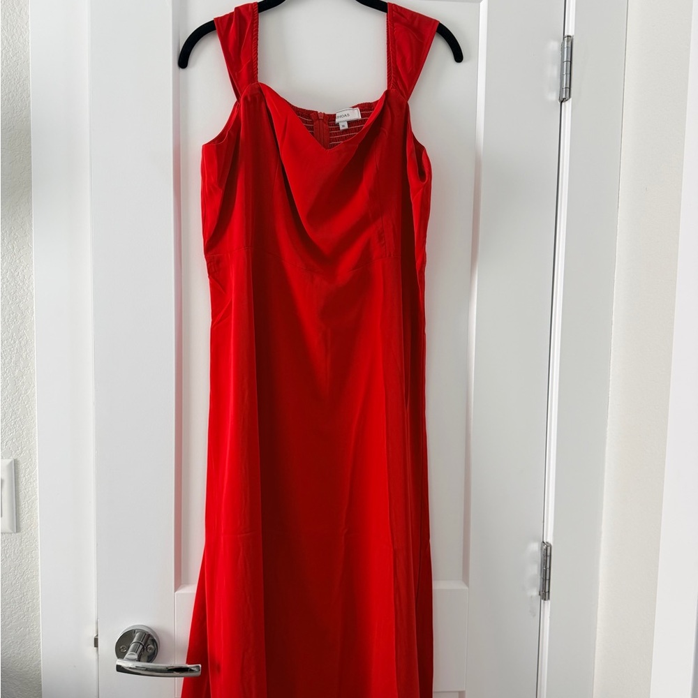 RIHOAS Red Sleeveless Midi Dress